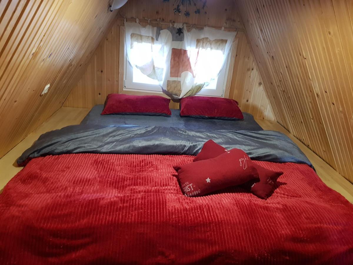 Enjoy The Silence Holiday Home Vlasic Bagian luar foto